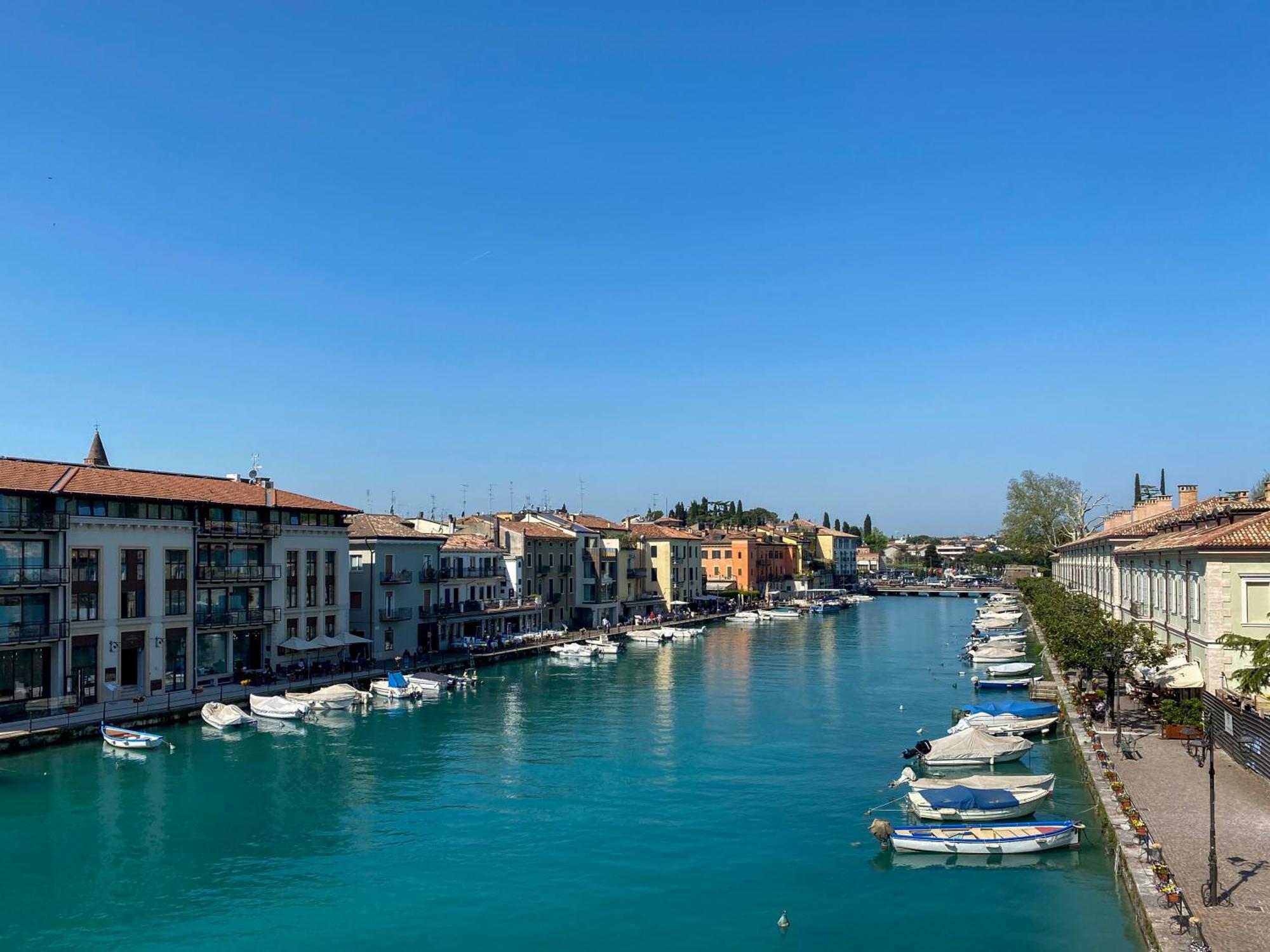 Palazzo Cordigero - Apartments Peschiera del Garda Buitenkant foto