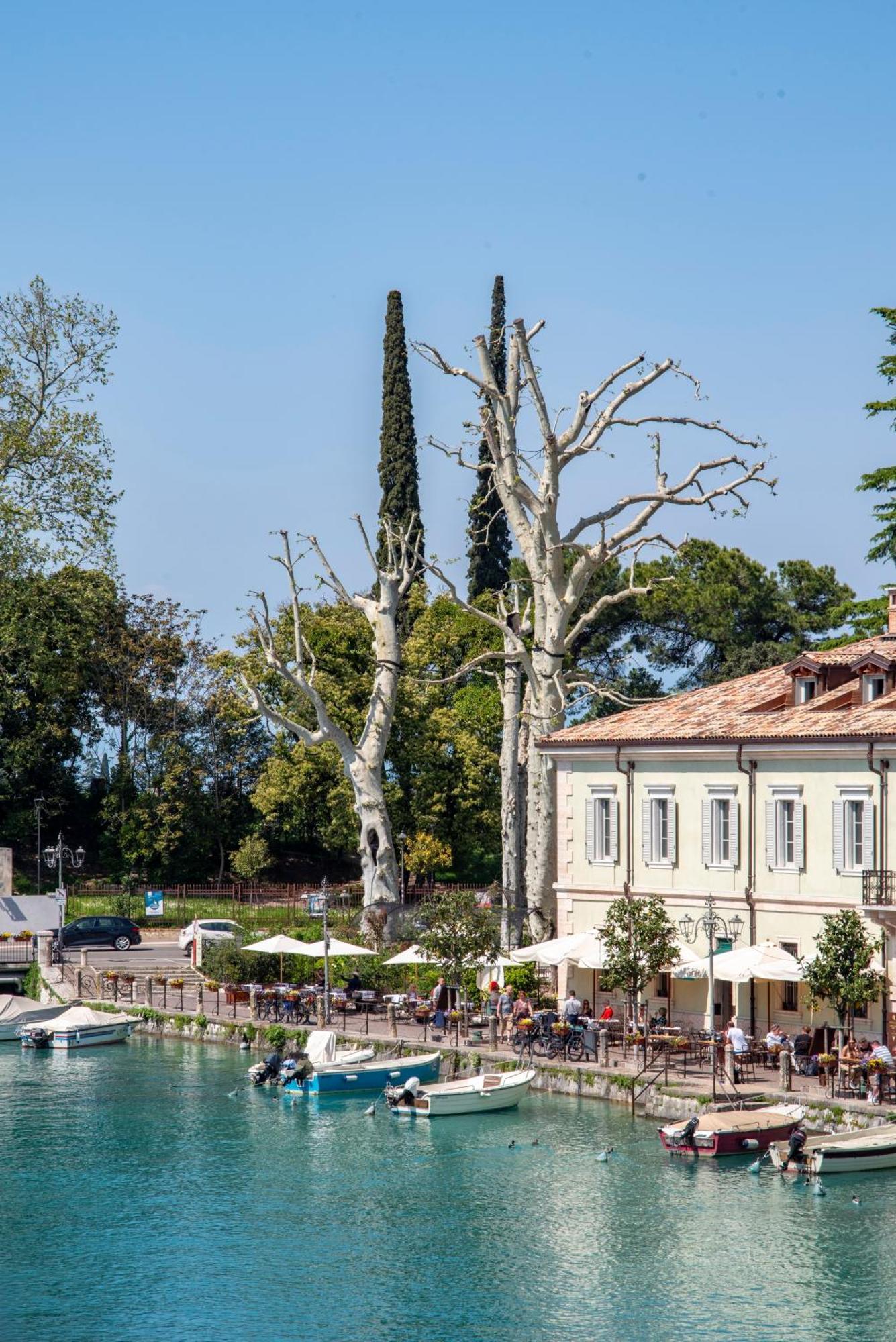 Palazzo Cordigero - Apartments Peschiera del Garda Buitenkant foto