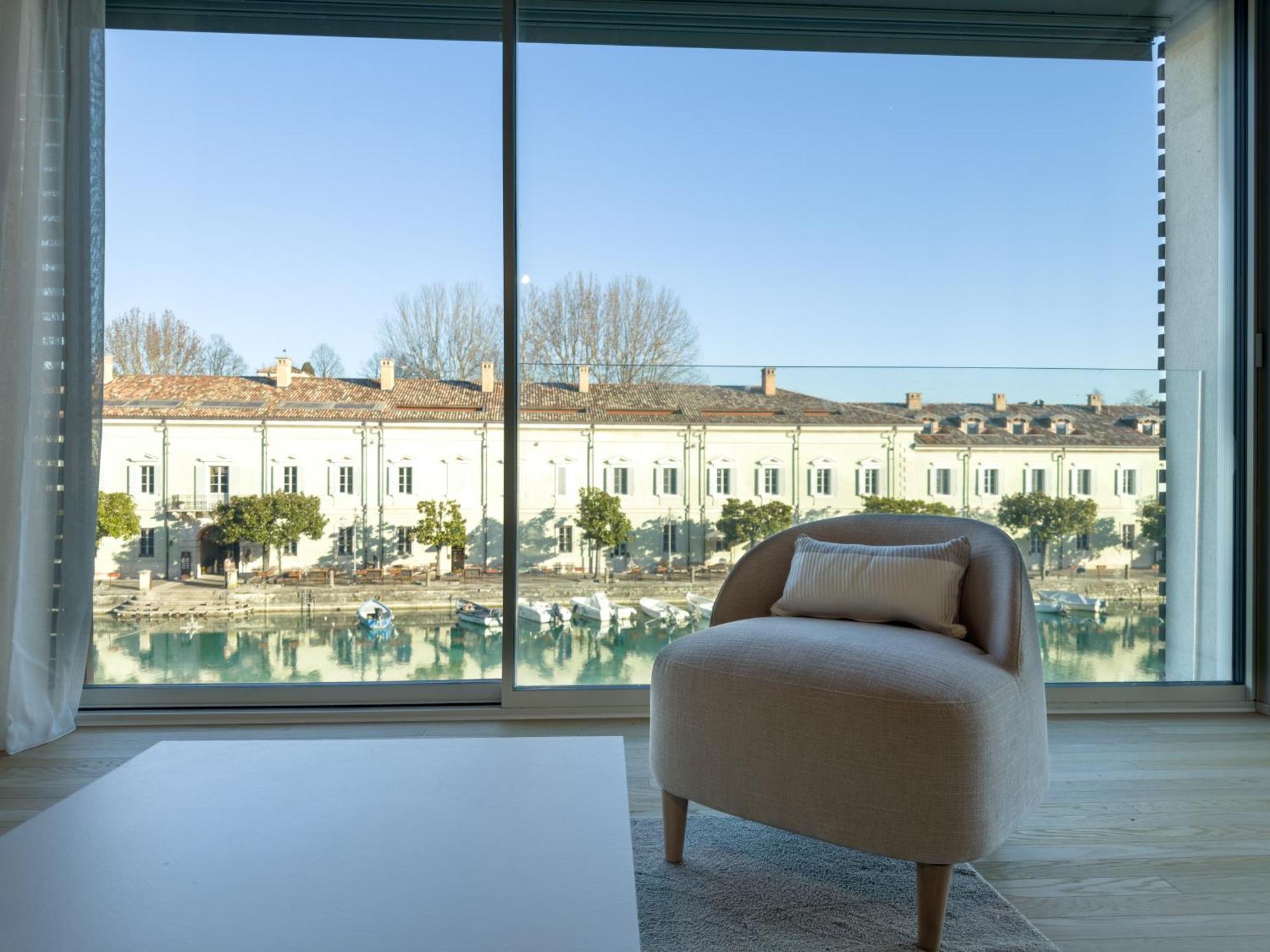 Palazzo Cordigero - Apartments Peschiera del Garda Buitenkant foto