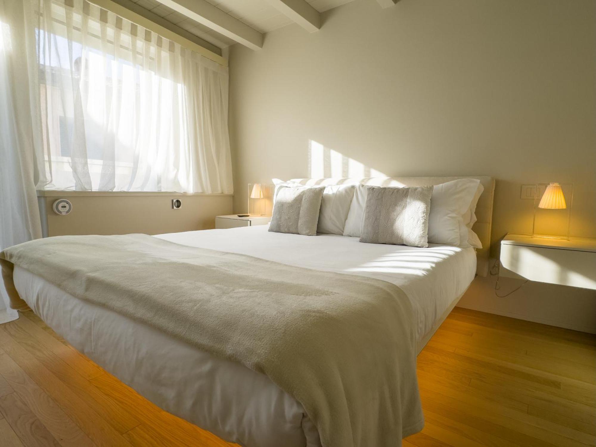 Palazzo Cordigero - Apartments Peschiera del Garda Buitenkant foto