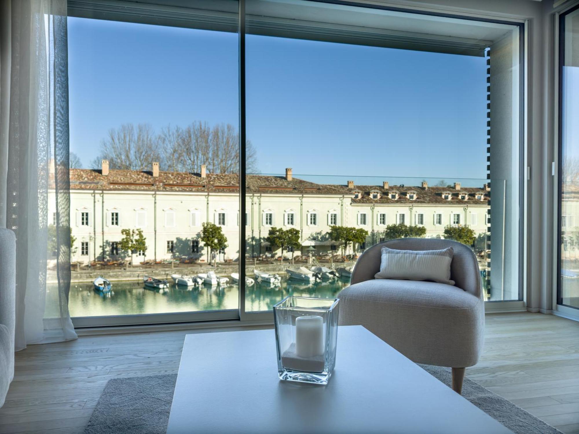 Palazzo Cordigero - Apartments Peschiera del Garda Buitenkant foto